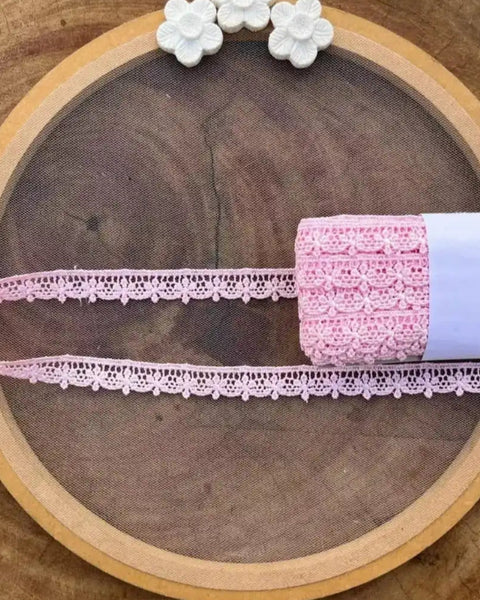 Renda guipir 100% poliéster rosa - Largura: 1,5 centímetros
