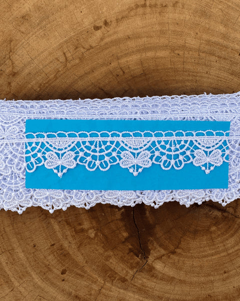 Renda guipir 100% poliéster branca - Largura: 3,5 centímetros